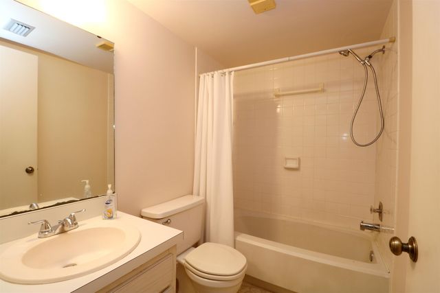 10 Cartagena Ct, St Augustine, FL 32086