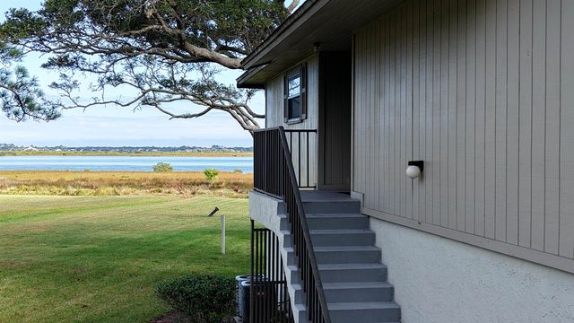 10 Cartagena Ct, St Augustine, FL 32086