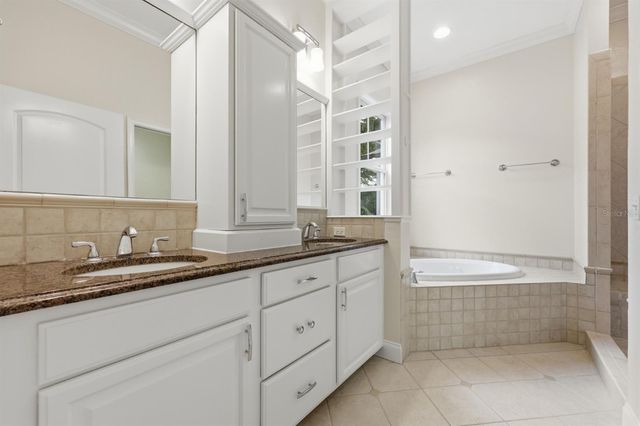 13265 SW 6TH AVENUE, Newberry, FL 32669