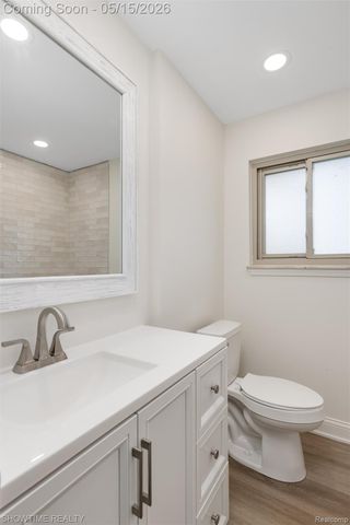 32544 Hazelwood Street, Westland, MI 48186