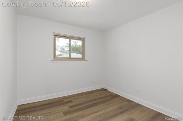 32544 Hazelwood Street, Westland, MI 48186