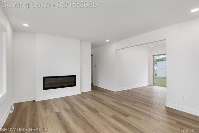 32544 Hazelwood Street, Westland, MI 48186