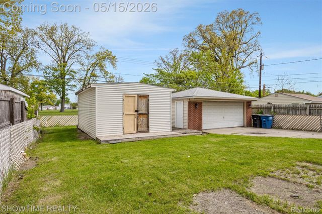 32544 Hazelwood Street, Westland, MI 48186