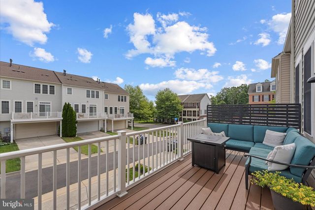 41060 DORATI SQ, Leesburg, VA 20175