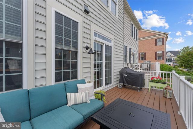 41060 DORATI SQ, Leesburg, VA 20175
