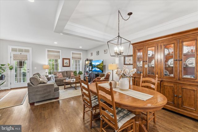 41060 DORATI SQ, Leesburg, VA 20175