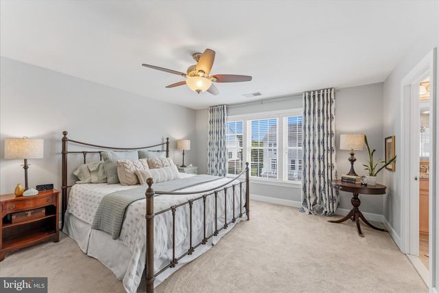41060 DORATI SQ, Leesburg, VA 20175
