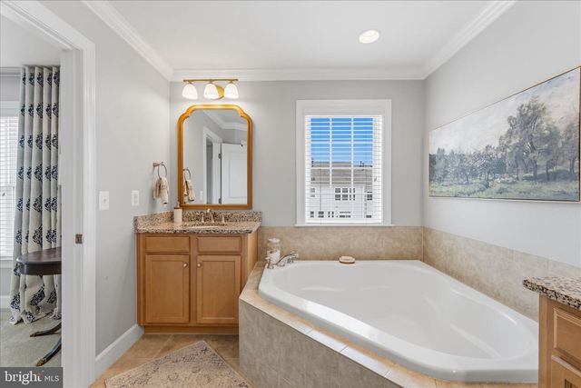 41060 DORATI SQ, Leesburg, VA 20175