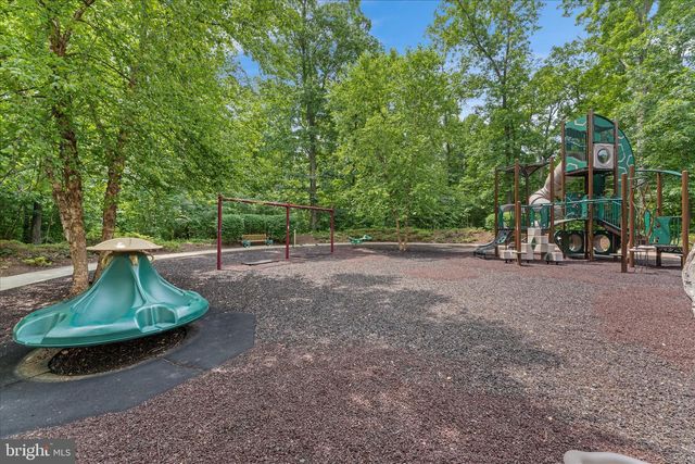 41060 DORATI SQ, Leesburg, VA 20175