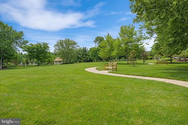 41060 DORATI SQ, Leesburg, VA 20175