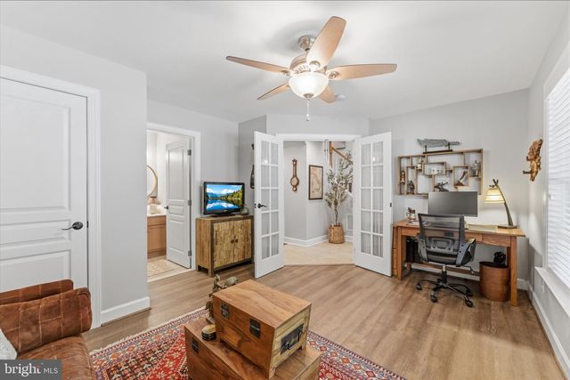 41060 DORATI SQ, Leesburg, VA 20175