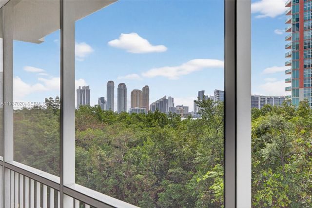 3350 NE 192nd St 5H-B, Aventura, FL 33180