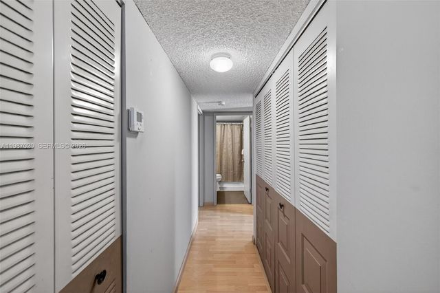 3350 NE 192nd St 5H-B, Aventura, FL 33180