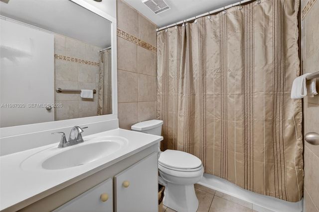 3350 NE 192nd St 5H-B, Aventura, FL 33180