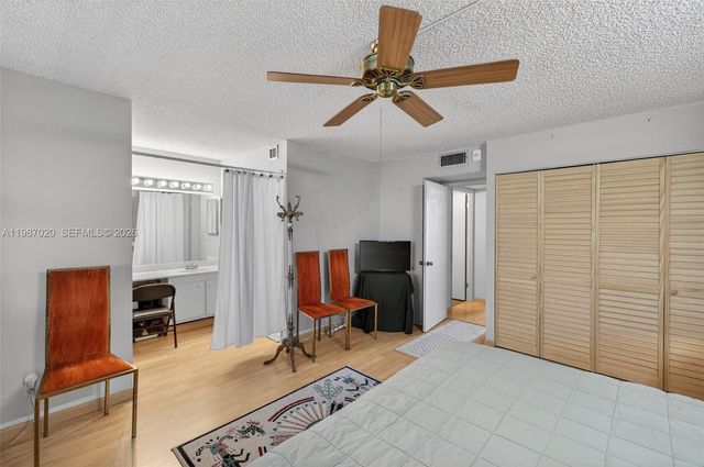 3350 NE 192nd St 5H-B, Aventura, FL 33180