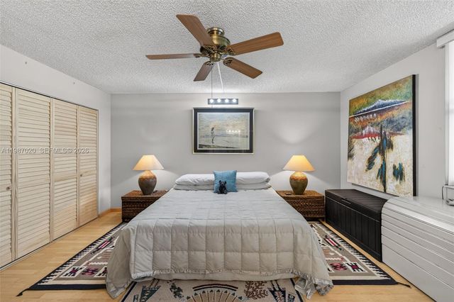 3350 NE 192nd St 5H-B, Aventura, FL 33180