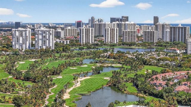 3350 NE 192nd St 5H-B, Aventura, FL 33180