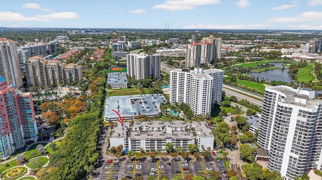 3350 NE 192nd St 5H-B, Aventura, FL 33180