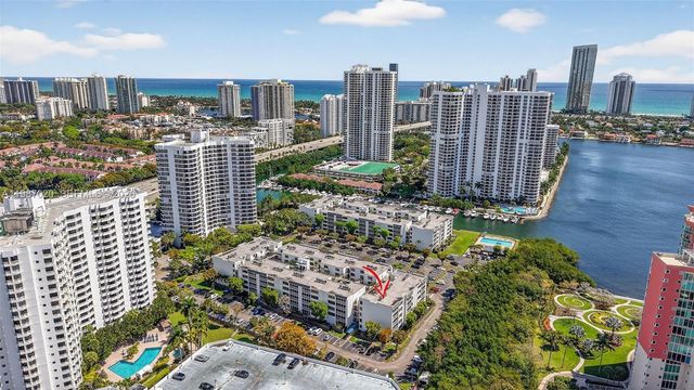 3350 NE 192nd St 5H-B, Aventura, FL 33180