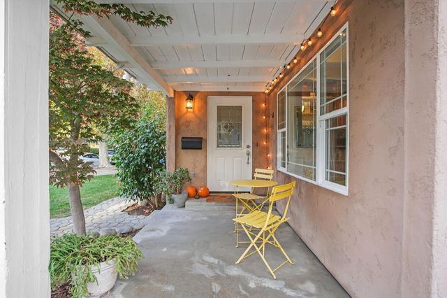 606 Mitchell Ave, Turlock, CA 95380