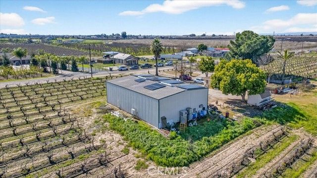 11430 E Saginaw, Selma, CA 93662