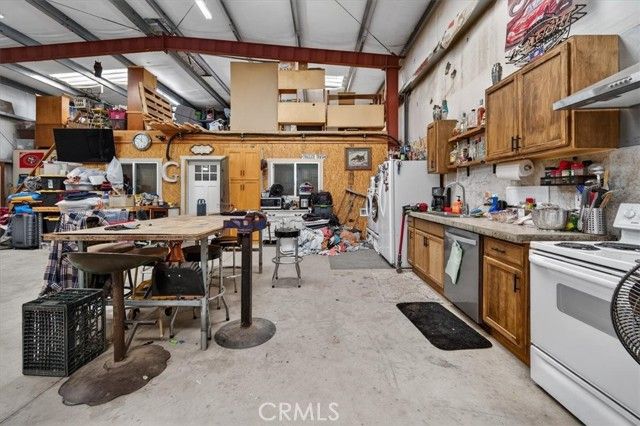 11430 E Saginaw, Selma, CA 93662