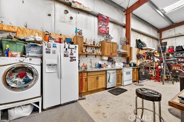 11430 E Saginaw, Selma, CA 93662