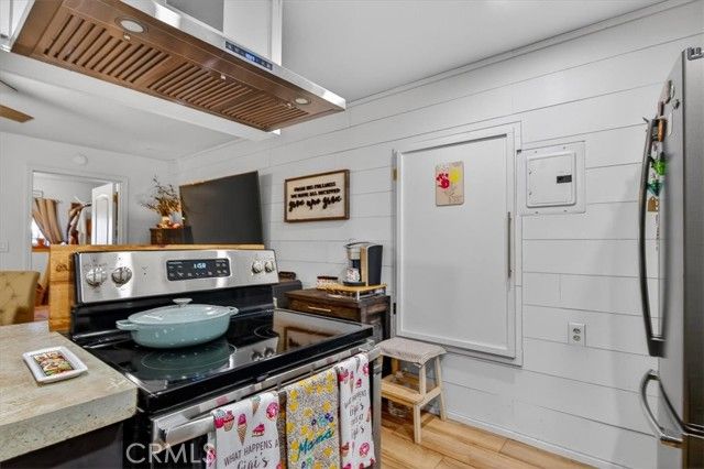 11430 E Saginaw, Selma, CA 93662