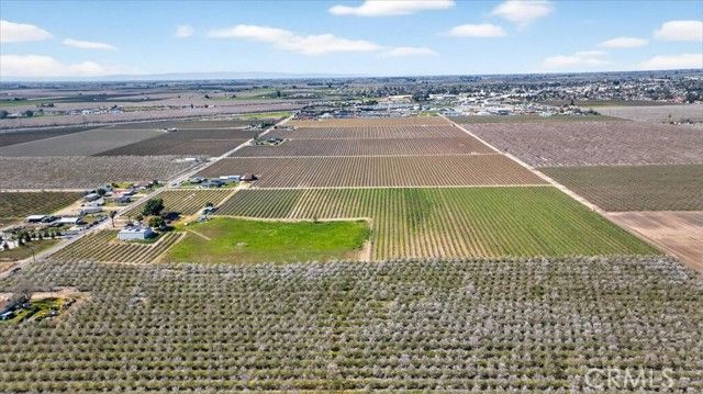 11430 E Saginaw, Selma, CA 93662