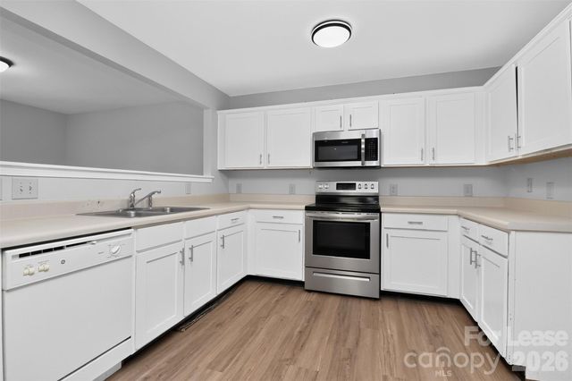7348 Mitzi Deborah Lane, Charlotte, NC 28269
