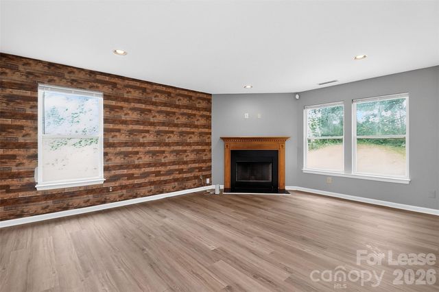 7348 Mitzi Deborah Lane, Charlotte, NC 28269