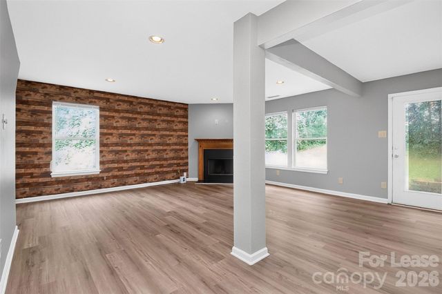 7348 Mitzi Deborah Lane, Charlotte, NC 28269
