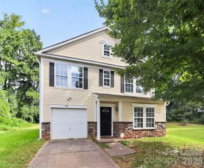 7348 Mitzi Deborah Lane, Charlotte, NC 28269