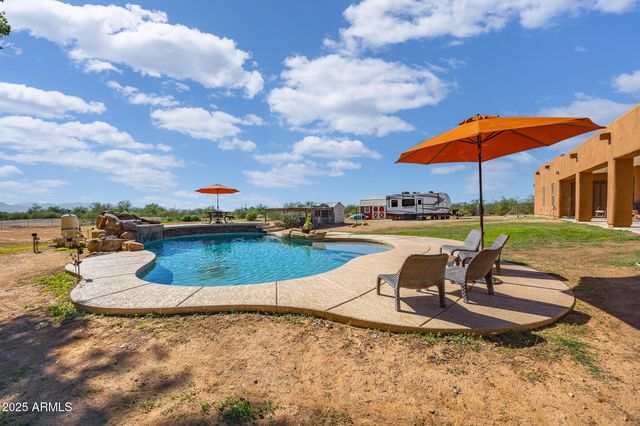 30826 N CROZIER Road, Wittmann, AZ 85361