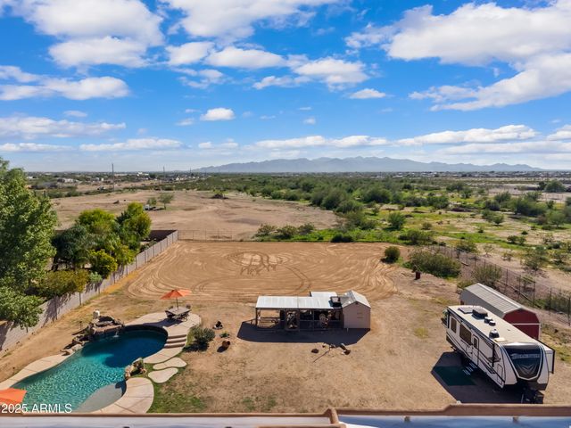 30826 N CROZIER Road, Wittmann, AZ 85361