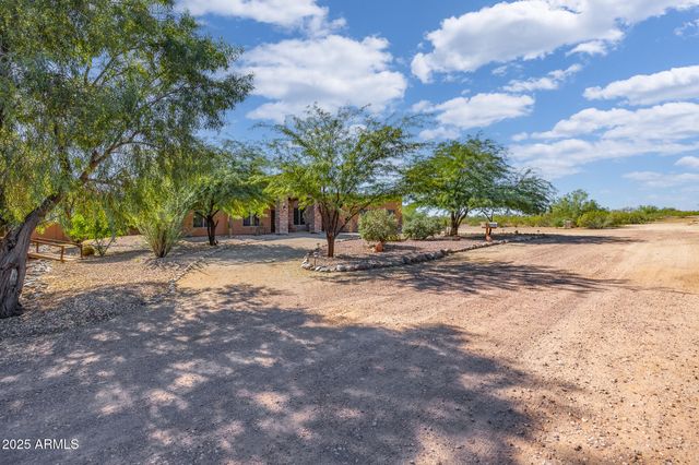 30826 N CROZIER Road, Wittmann, AZ 85361