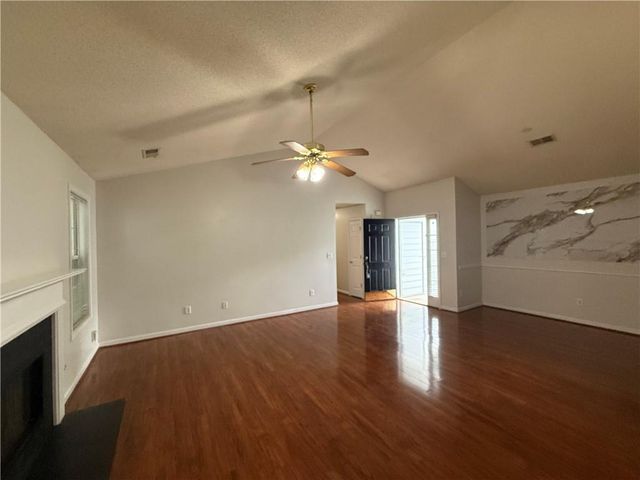 5873 Riverside Walk Drive, Sugar Hill, GA 30518