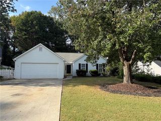 5873 Riverside Walk Drive, Sugar Hill, GA 30518