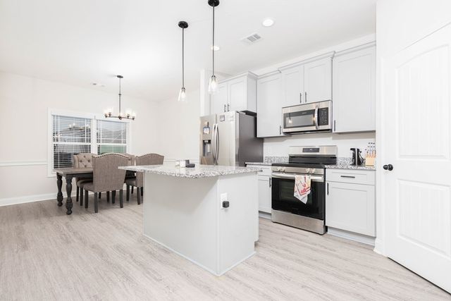 7313 Pine Chase Drive, Midland, GA 31820