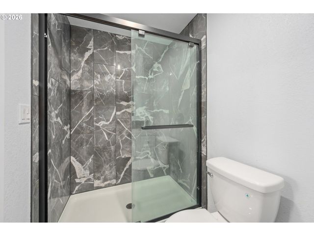 2169 KEITH Way, Eugene, OR 97401