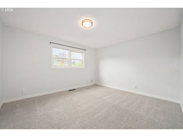 2169 KEITH Way, Eugene, OR 97401