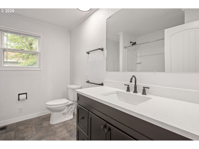 2169 KEITH Way, Eugene, OR 97401