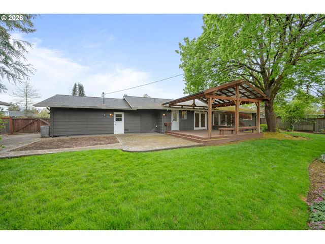 2169 KEITH Way, Eugene, OR 97401