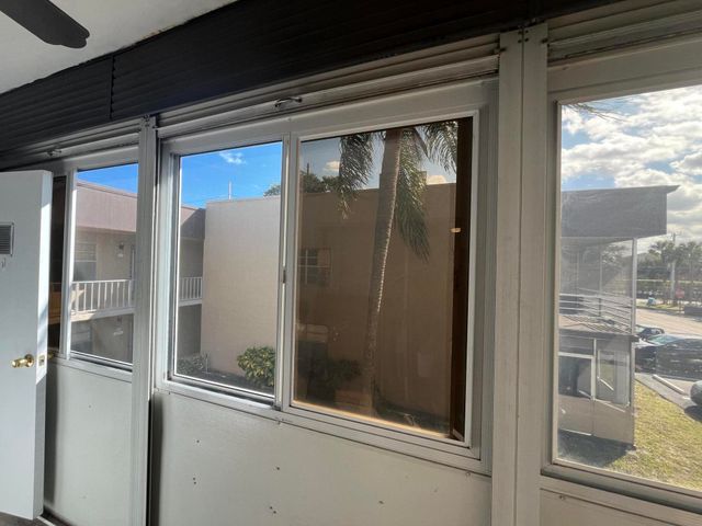 812 Burgundy, Delray Beach, FL 33484