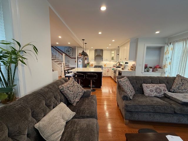 32 Fremont Ave, Everett, MA 02149