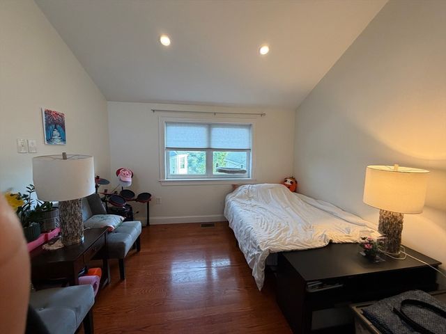 32 Fremont Ave, Everett, MA 02149