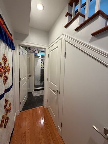 32 Fremont Ave, Everett, MA 02149