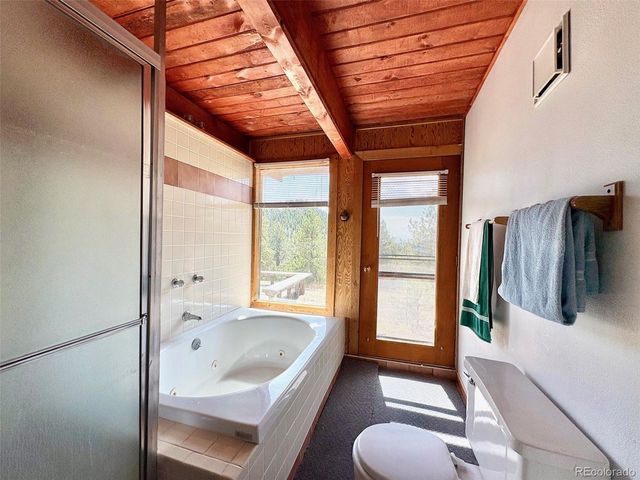 2121 Cr 1, Florissant, CO 80816