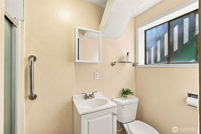 26529 40th Avenue S, Kent, WA 98032