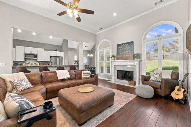 1028 Legacy Walk, Woodstock, GA 30189